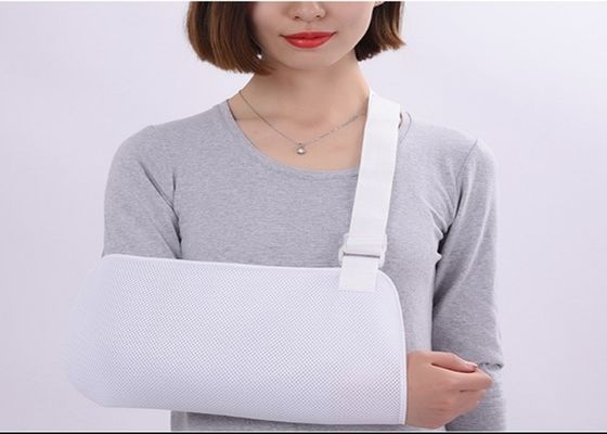 LA CHINE Bande médicale élastique de compression de blessure de coffre de fracture de nervure de carton mou pour l'appui d'accolade de nervure fournisseur