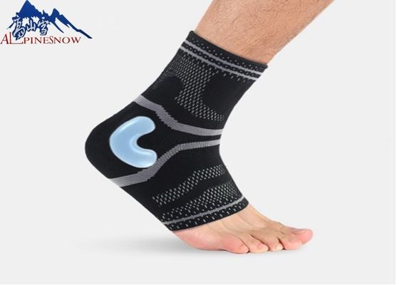 LA CHINE Appui de tricotage élastique de bandage de cheville de compression avec du silicone pour le protecteur de corps de sport fournisseur
