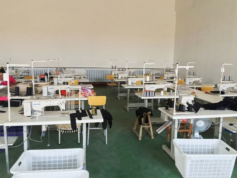 Hebei Zhaoyang Medical Instrument Co., Ltd. ligne de production du fabricant